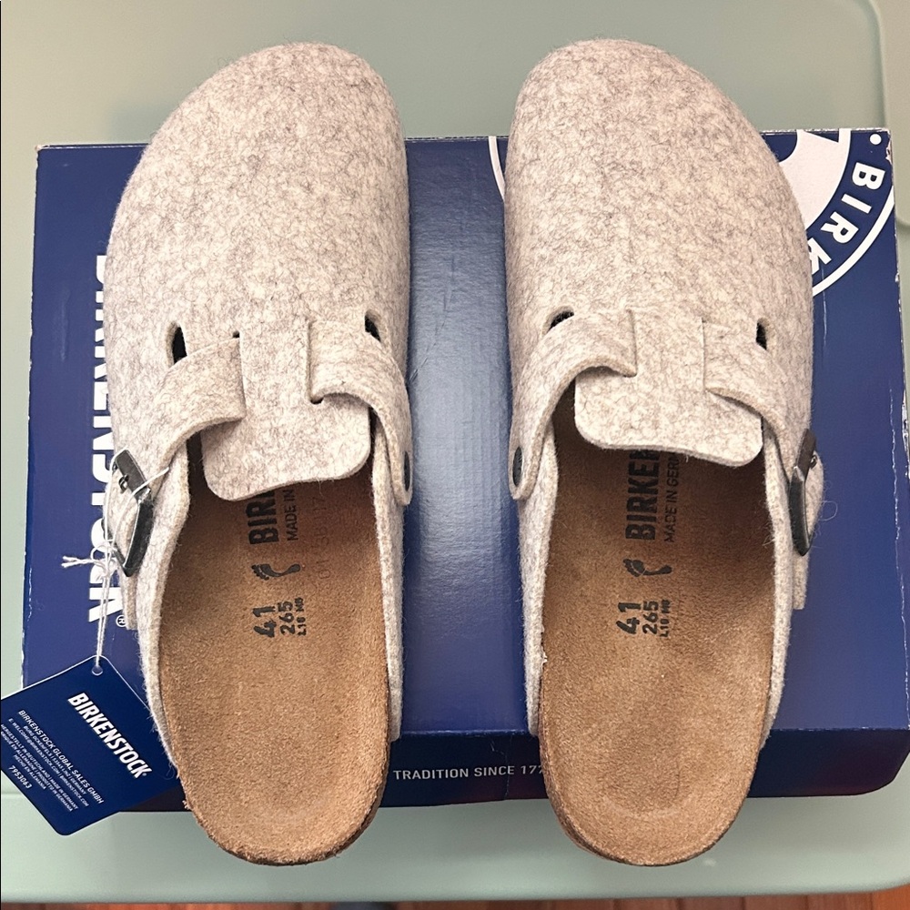 NWT Birkenstock Light Gray Boston Wool Clogs
